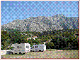 Orebic, sortie du bac de Korcula