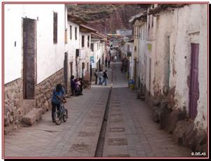 Une ruelle du vieux quartier
d'OLLANTAYTAMBO