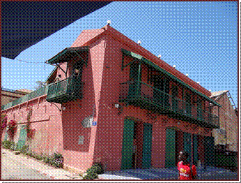 La maison rouge