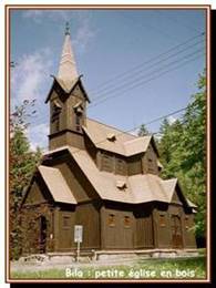 Eglise en bois debout de Bila